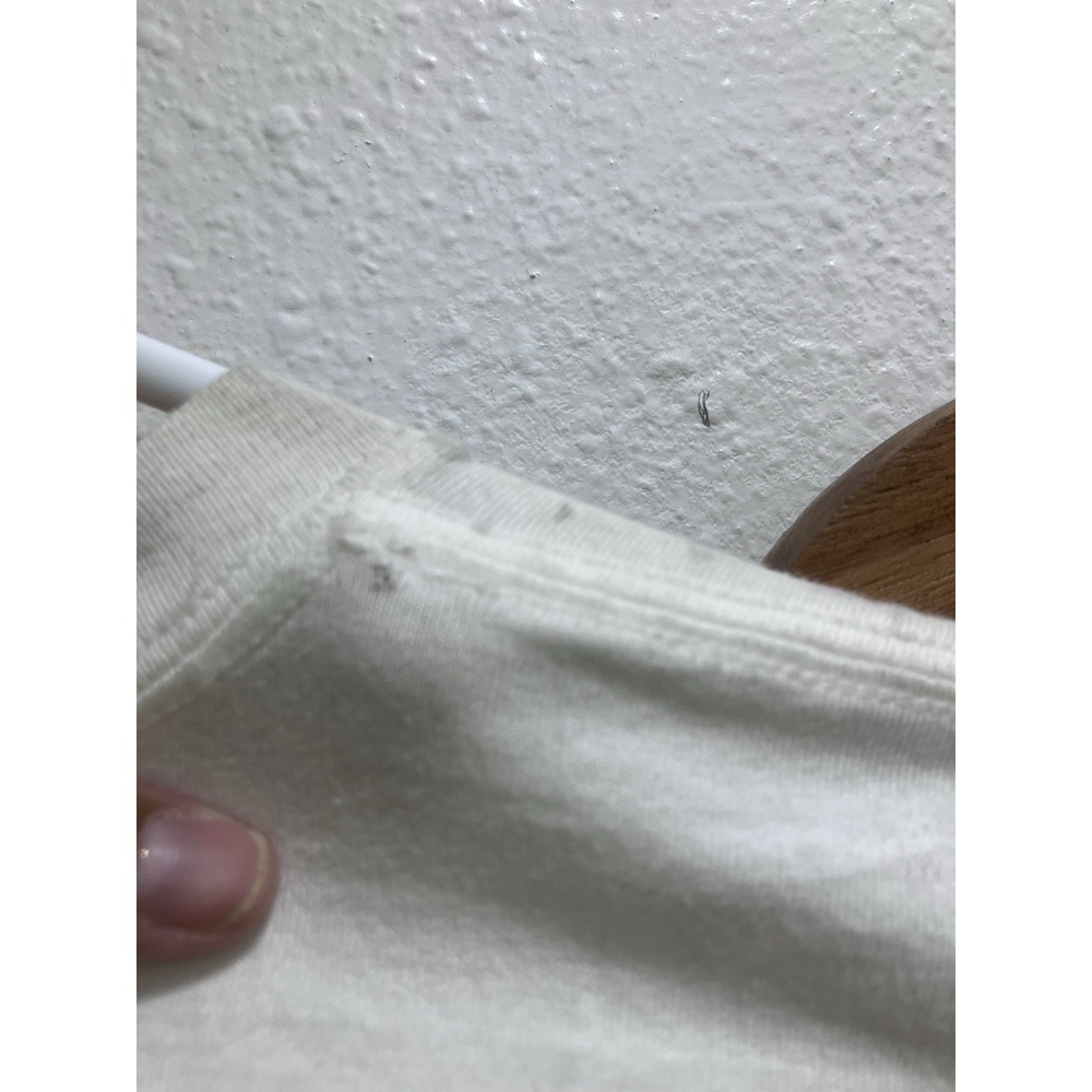 Vintage Deadstock 90s Hanes Beefy Shirt Southwestern Coyote Moon White Small - Picture 10 of 15